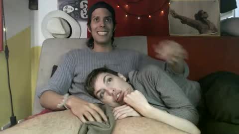T  J   online show from 04-27-26, 02:42