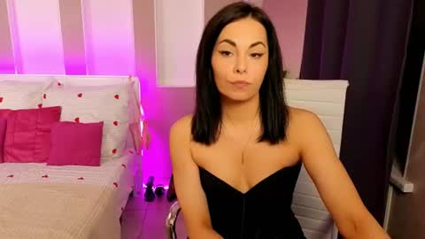 Snapshot of tashahoney chatting on 06-11-26, 09:02 Tasha online show from 06-11-26, 09:02