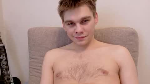 Snapshot of tasteithorny chatting on 05-10-26, 01:38 tasteithorny online show from 05-10-26, 01:38