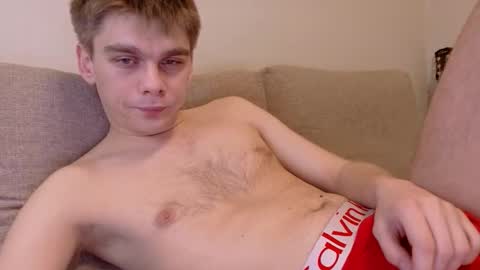 Snapshot of tasteithorny chatting on 05-13-26, 07:55 tasteithorny online show from 05-13-26, 07:55