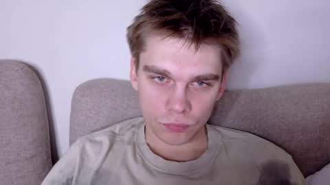 Snapshot of tasteithorny chatting on 05-27-26, 11:13 tasteithorny online show from 05-27-26, 11:13