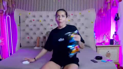TastyPatricia online show from 05-17-26, 01:25