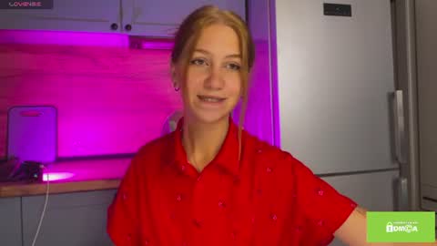 Snapshot of tastyvinni chatting on 07-08-26, 10:31 Veni online show from 07-08-26, 10:31