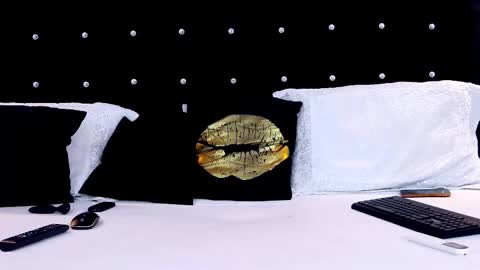 Snapshot of tatiananova chatting on 03-12-26, 05:46 Tatiana Nova online show from 03-12-26, 05:46