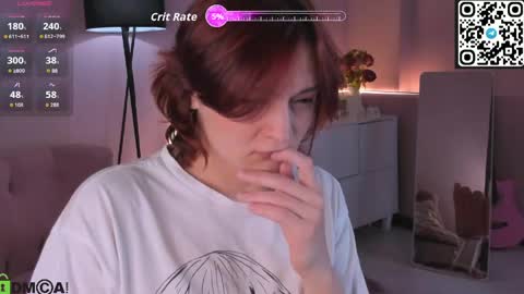 Snapshot of taticamomile chatting on 05-19-26, 12:22 Tatica online show from 05-19-26, 12:22