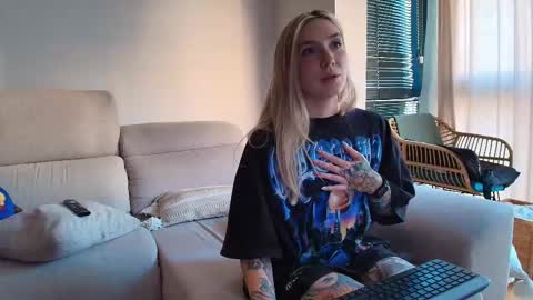 tattoobbgirl online show from 03-07-26, 05:10