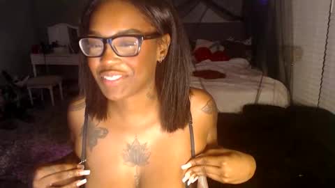 nyxxx online show from 04-05-26, 04:09