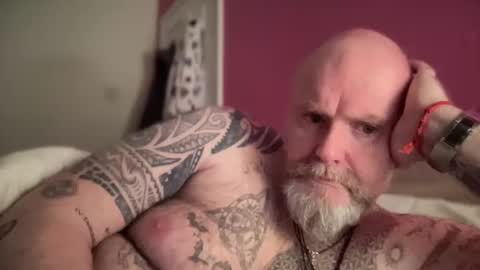 Tattooeddilf 01 online show from 01-16-25, 11:06