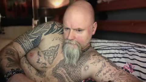 Tattooeddilf 01 online show from 12-23-25, 12:19