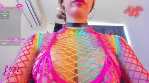 Snapshot of tattoofox_ chatting on 05-20-26, 01:50 Tatoo foxx online show from 05-20-26, 01:50