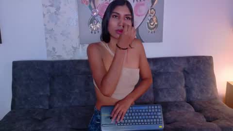 Taty Miller online show from 05-18-26, 08:14