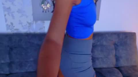 Snapshot of taty_miller chatting on 06-21-26, 01:24 Taty Miller online show from 06-21-26, 01:24