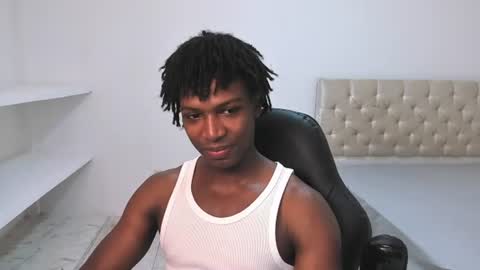 Snapshot of tau_montes chatting on 07-14-26, 01:19 tau_montes online show from 07-14-26, 01:19