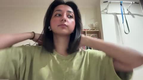 Snapshot of tawnyamartinek chatting on 06-03-26, 07:22 Riza online show from 06-03-26, 07:22