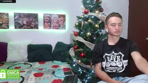 pareja ardiente online show from 12-26-24, 08:32