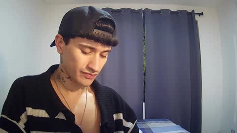 independent model online show from 05-28-26, 06:54