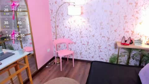 Taylor Bennet online show from 05-15-26, 12:01