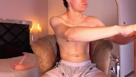Snapshot of taylor_morgann chatting on 05-19-26, 11:27 PABLO online show from 05-19-26, 11:27
