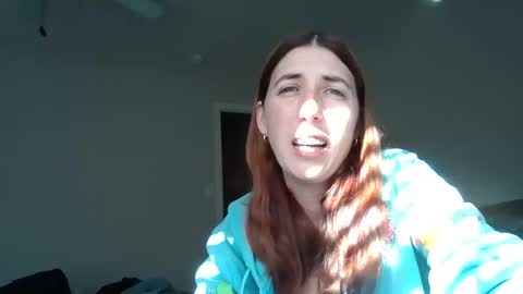 Snapshot of taylorslay chatting on 12-16-25, 06:02 taylorslay online show from 12-16-25, 06:02