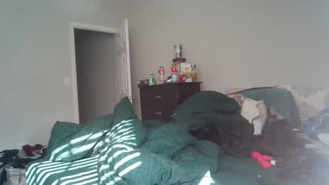 Snapshot of taylorslay chatting on 01-09-26, 04:21 taylorslay online show from 01-09-26, 04:21