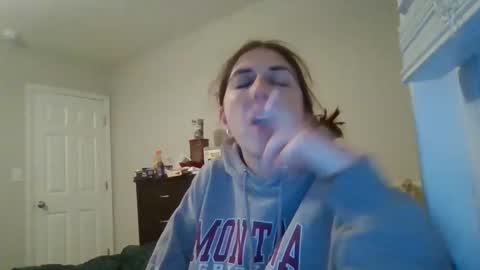 Snapshot of taylorslay chatting on 03-13-26, 11:33 taylorslay online show from 03-13-26, 11:33