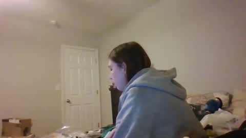 Snapshot of taylorslay chatting on 04-12-26, 01:32 taylorslay online show from 04-12-26, 01:32