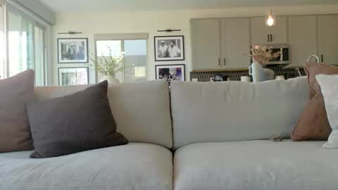 Taylor Rae online show from 05-31-26, 01:14
