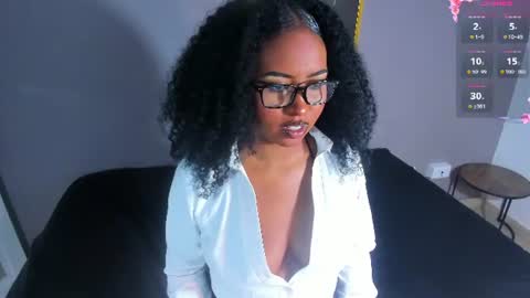 Tayra online show from 07-16-26, 08:48