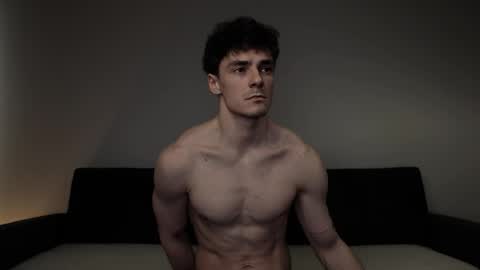 Snapshot of taziro chatting on 04-08-26, 10:15 Ean online show from 04-08-26, 10:15