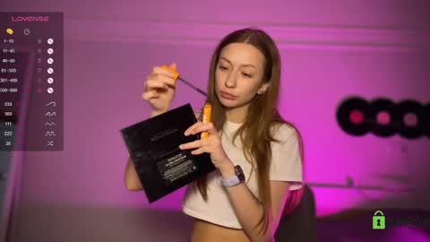 Snapshot of tease_eve_lure chatting on 05-21-26, 02:13 call me Eva online show from 05-21-26, 02:13