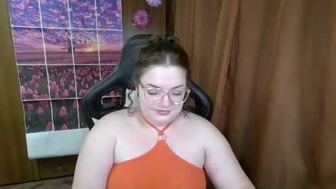 Teasing Dora online show from 07-10-26, 12:15