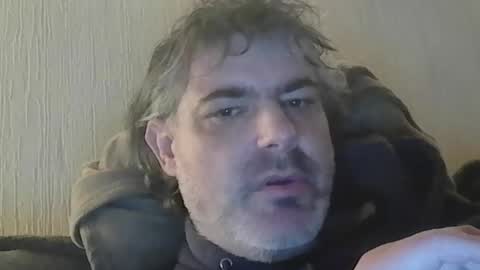 Snapshot of teeforyou chatting on 04-14-26, 07:53 Peter online show from 04-14-26, 07:53