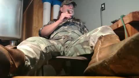 Tennredneck online show from 03-18-26, 02:15