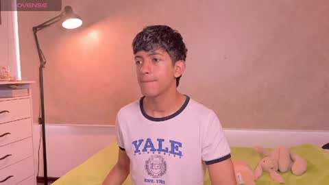 teo browny online show from 04-07-26, 04:18