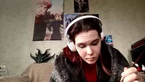 Alice online show from 04-25-26, 01:41