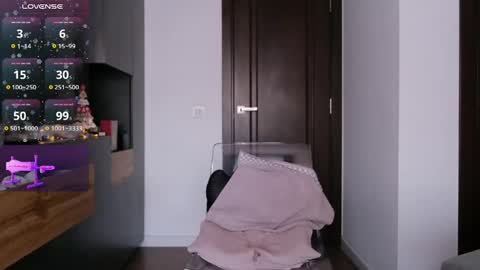 Snapshot of teressalov33 chatting on 12-14-24, 08:23 Teressa I had my teeth surgerygonna be OFF few days online show from 12-14-24, 08:23