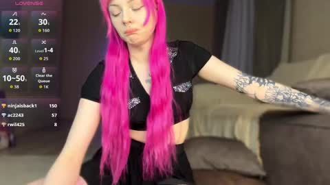 terezaluvly online show from 04-30-26, 08:57