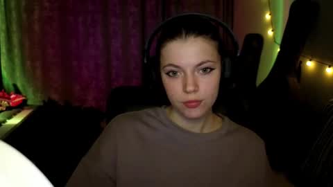 Anny Simpson online show from 03-21-26, 09:29