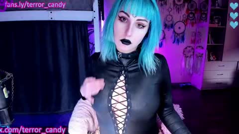 Snapshot of terror_candy chatting on 04-26-26, 11:13 CRY BABY online show from 04-26-26, 11:13
