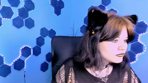 tessa_tea online show from 05-08-26, 08:41