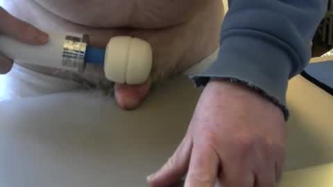 Test the Chat online show from 03-06-26, 06:37