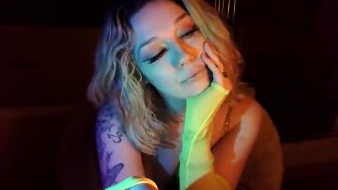TEXASGIRLLLL online show from 05-06-26, 06:30