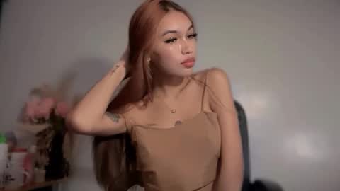 Snapshot of tgirl_luna69 chatting on 02-23-26, 10:40 Luna online show from 02-23-26, 10:40