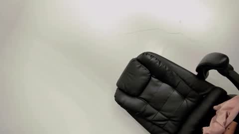 Snapshot of tgirl_luna69 chatting on 03-29-26, 04:51 Luna online show from 03-29-26, 04:51