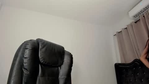 Luna online show from 05-06-26, 04:34