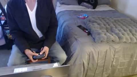 tgrizzthestarseed online show from 04-10-26, 07:51