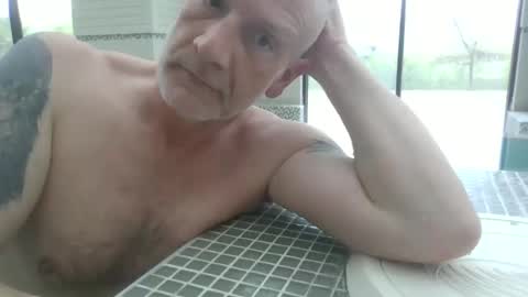 Snapshot of tgrizzthestarseed chatting on 05-19-26, 12:49 tgrizzthestarseed online show from 05-19-26, 12:49