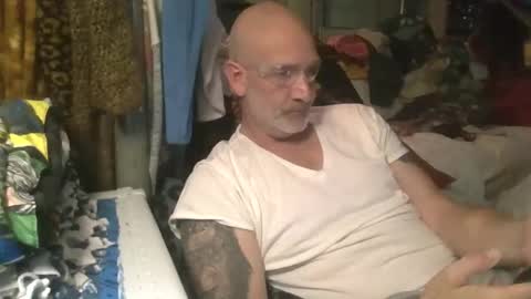 Snapshot of tgrizzthestarseed chatting on 05-31-26, 02:35 tgrizzthestarseed online show from 05-31-26, 02:35