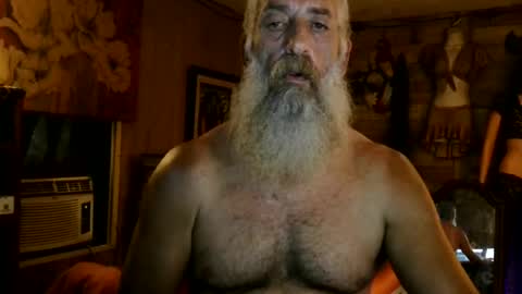Snapshot of tha_commander69 chatting on 07-12-26, 02:41 tha Commander69 online show from 07-12-26, 02:41