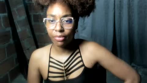 thaimy_ online show from 06-16-26, 02:14